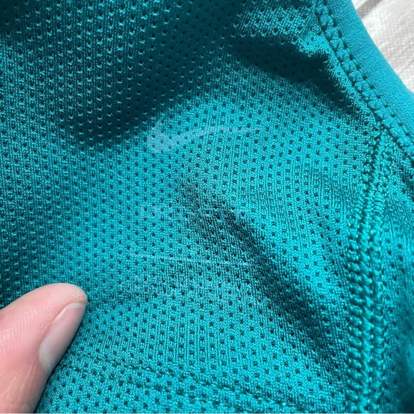Nike Women's Pullover Sports Bra Crop Top S SM Small Teal Deep V Adjustable Pads - Picture 7 of 9